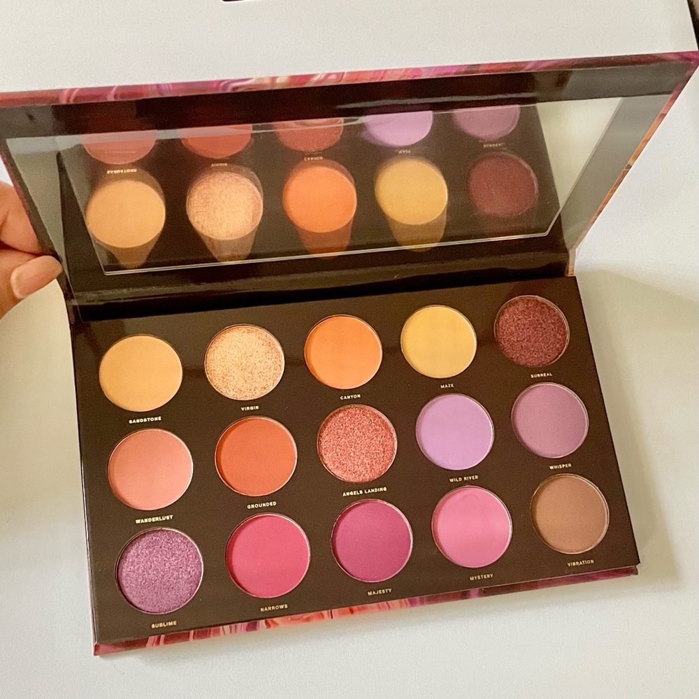HIPDOT ZION PRESSED PIGMENT EYESHADOW PALETTE